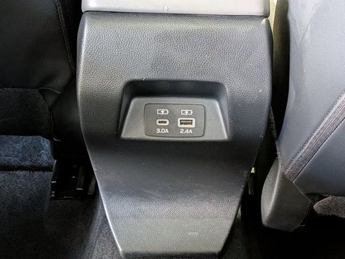 Used 2024 Subaru Crosstrek 2.0i Premium AWD/4WD image 16