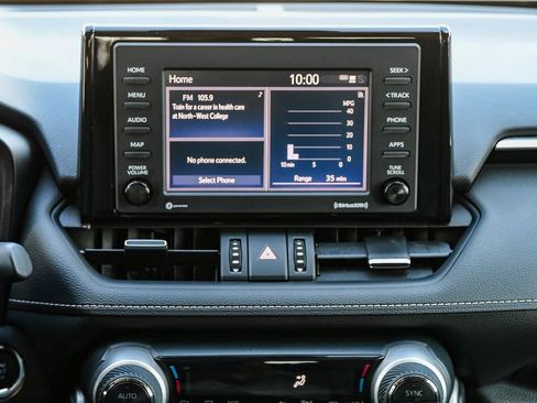 Used 2020 Toyota RAV4 XLE Premium image 15