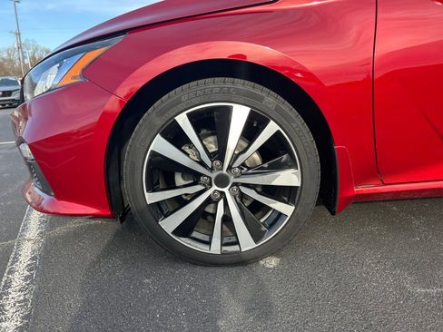 Used 2021 Nissan Altima 2.5 SR w/ SR Premium Package image 31