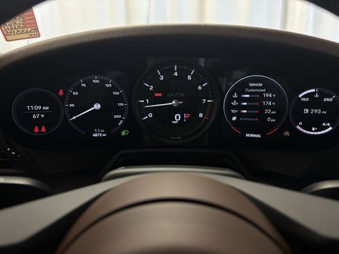 Used 2024 Porsche 911 Targa 4 GTS image 19