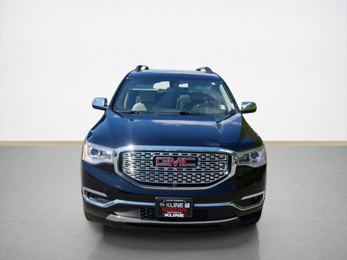 Used 2019 GMC Acadia Denali w/ Technology Package AWD/4WD image 8