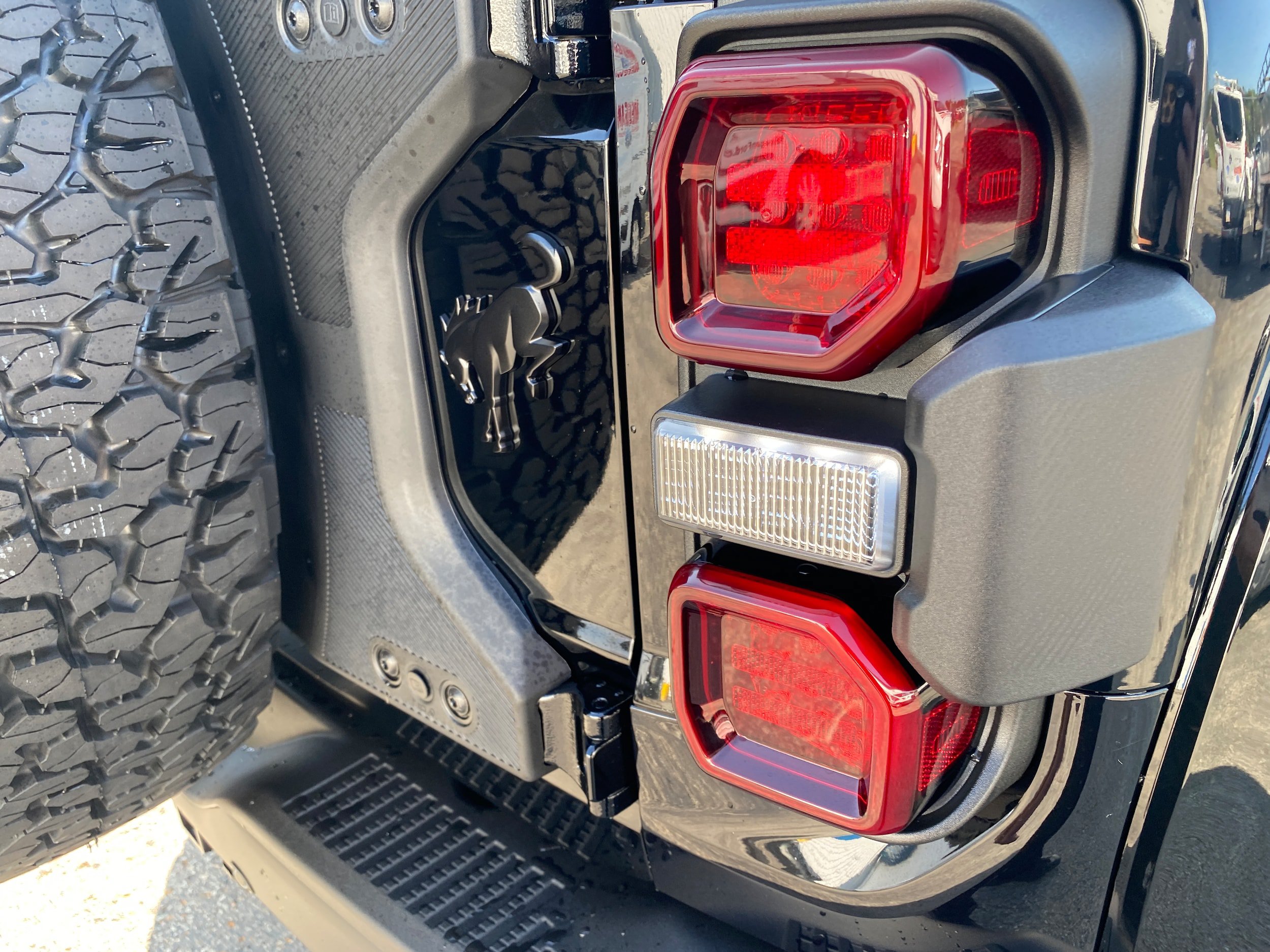 New 2026 Ford Bronco Raptor AWD/4WD image 28