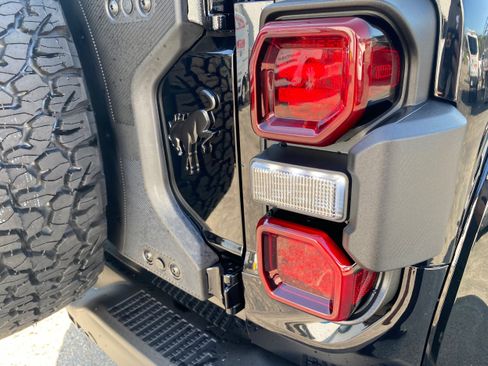 New 2026 Ford Bronco Raptor AWD/4WD image 28
