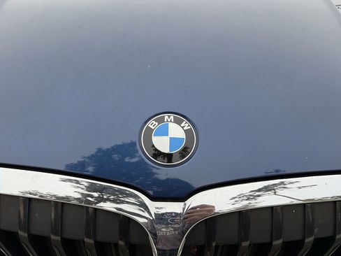 Used 2022 BMW 330i Sedan w/ Driving Assistance Package image 21