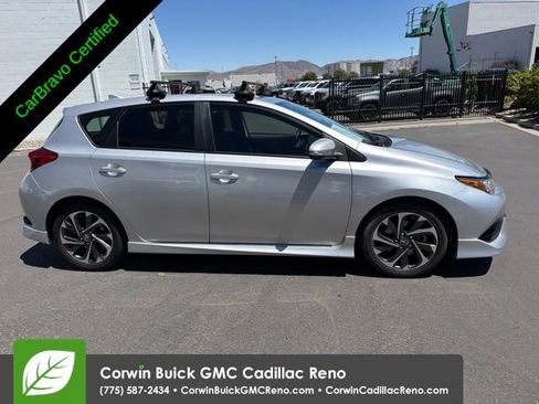 Used 2018 Toyota Corolla iM w/ Carpet Mat Package (TMS) FWD image 4