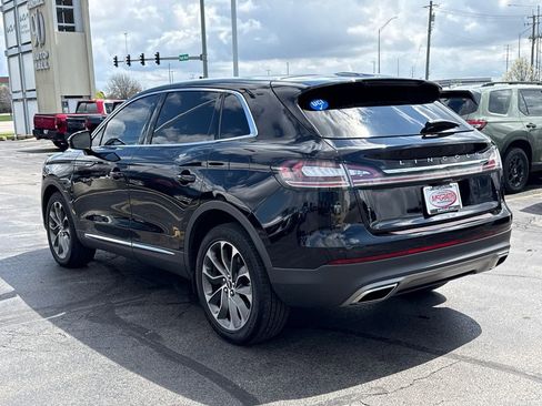 Used 2023 Lincoln Nautilus Reserve w/ Luxury Package AWD/4WD image 9