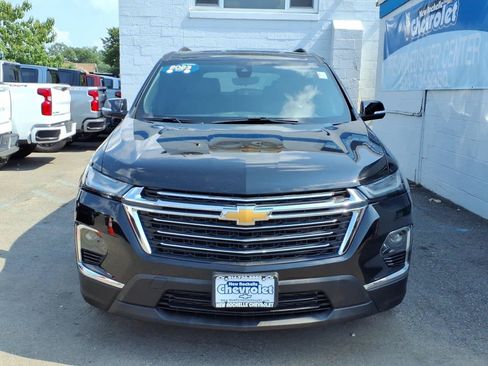 Certified 2023 Chevrolet Traverse LT w/ LT Premium Package AWD/4WD image 2
