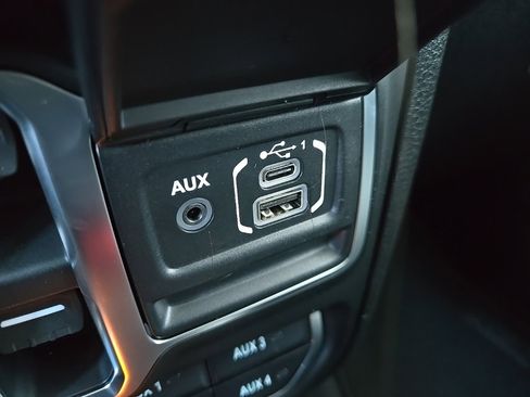 New 2026 Jeep Gladiator Mojave image 64