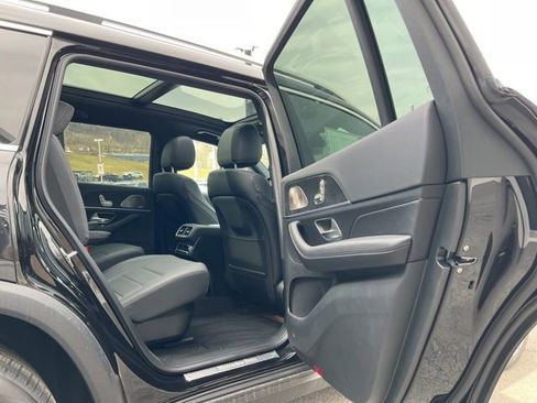 New 2025 Mercedes-Benz GLS 450 4MATIC image 27