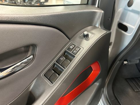 Used 2024 Nissan Frontier PRO-4X w/ Off-Road Protection Package AWD/4WD image 14