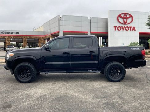 Used 2023 Toyota Tacoma SR AWD/4WD image 7
