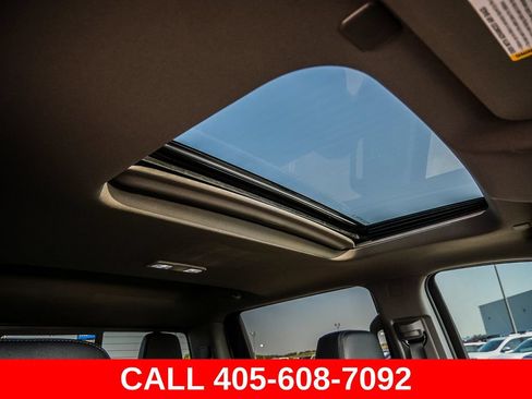 Used 2025 Chevrolet Silverado 1500 LTZ AWD/4WD image 30