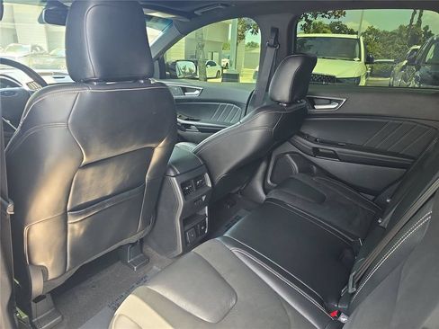 Used 2020 Ford Edge ST w/ Equipment Group 401A AWD/4WD image 14
