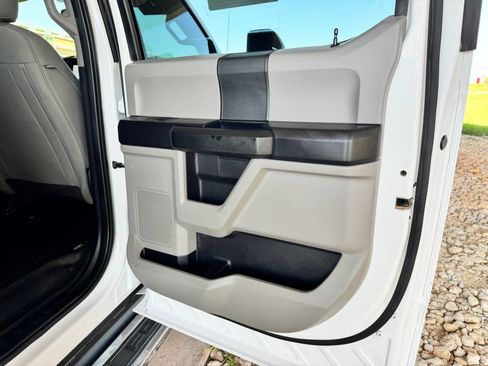 Used 2021 Ford F250 XL w/ STX Appearance Package AWD/4WD image 24