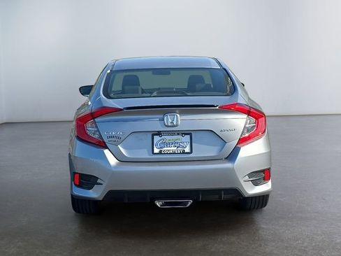 Used 2020 Honda Civic Sport image 4