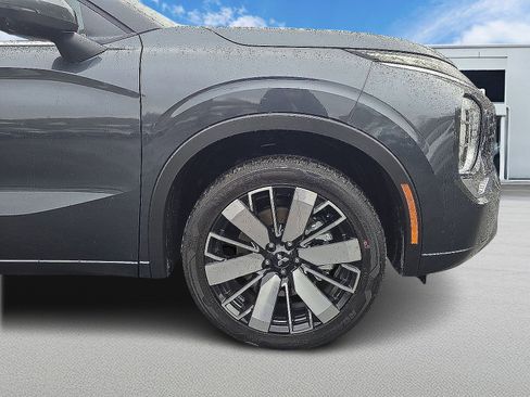 New 2026 Mitsubishi Outlander SEL AWD/4WD image 2