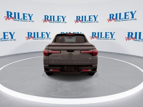 Used 2022 Hyundai Santa Cruz SEL w/ Winter Package image 7