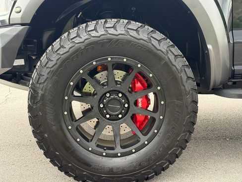 Used 2020 Ford F150 Raptor w/ Equipment Group 802A Luxury AWD/4WD image 16