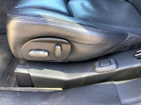 Used 2008 Cadillac SRX AWD w/ Theater Package image 30