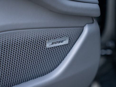 Certified 2026 Porsche Taycan AWD/4WD image 11