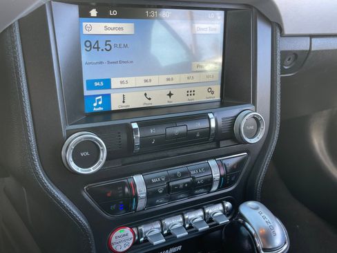 Used 2017 Ford Mustang GT Premium image 12