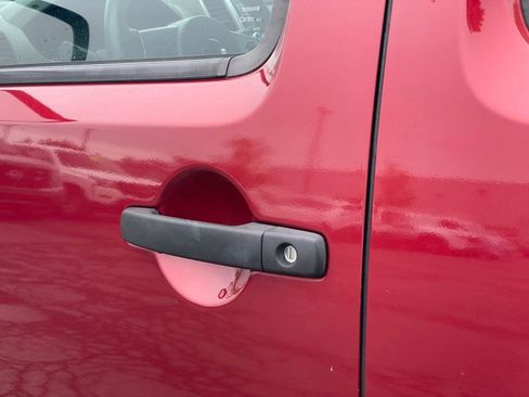 Certified 2019 Nissan Frontier SV AWD/4WD image 28