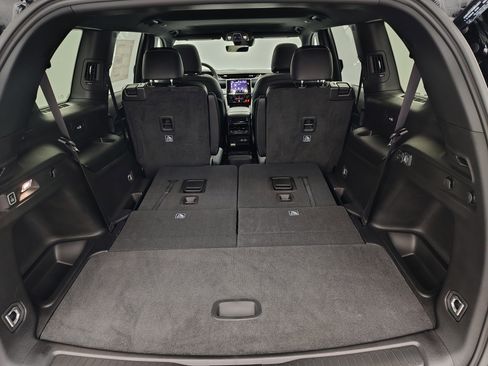 New 2025 Jeep Grand Cherokee L Altitude image 14