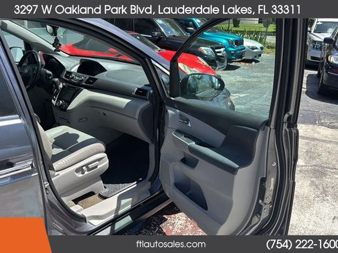 Used 2016 Honda Odyssey EX-L image 36