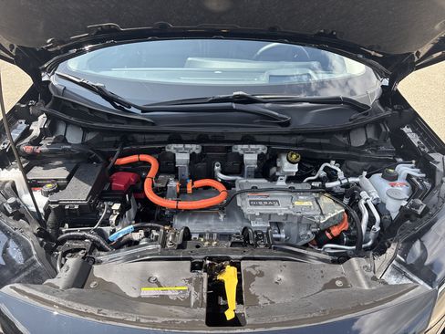 Used 2023 Nissan Ariya FWD image 11