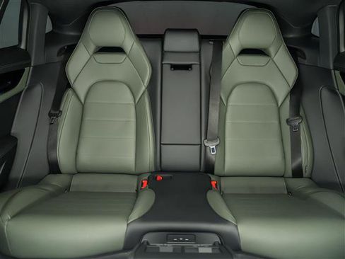 Certified 2024 Porsche Panamera 4 AWD/4WD image 30