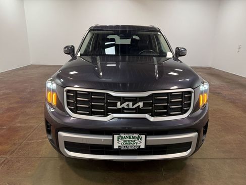 Used 2025 Kia Telluride S AWD/4WD image 40
