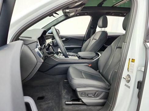 Used 2022 Audi Q7 3.0T Premium Plus AWD/4WD image 18