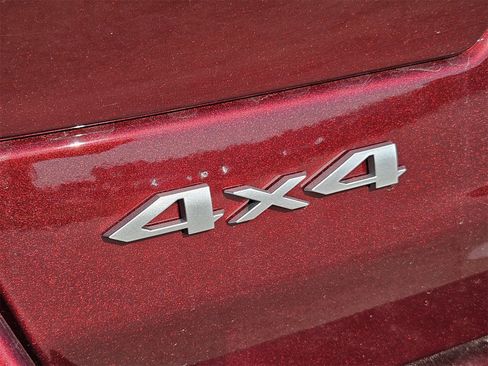 New 2025 Jeep Grand Cherokee Limited w/ Trailer Tow Package image 13