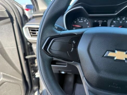 Used 2021 Chevrolet TrailBlazer LS FWD image 14