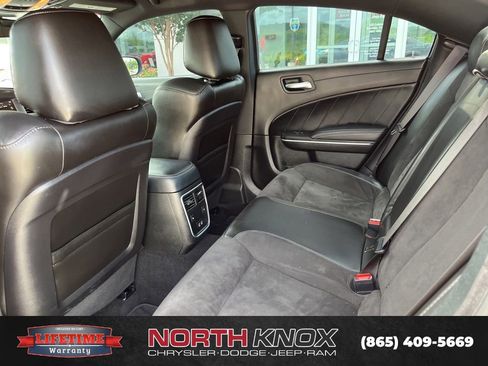Used 2022 Dodge Charger Scat Pack RWD image 19