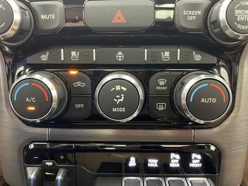 Used 2019 RAM 1500 Limited image 6