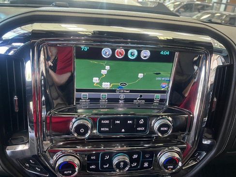 Used 2018 GMC Sierra 1500 Denali w/ Denali Ultimate Package AWD/4WD image 34