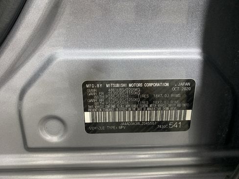 Used 2020 Mitsubishi Outlander SE FWD image 12