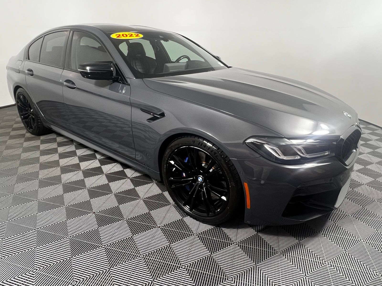 Used 2022 BMW M5 w/ Competition Package AWD/4WD image 3
