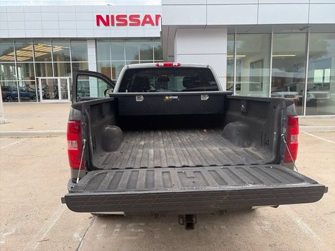 Used 2011 Chevrolet Silverado 1500 LT w/ All-Star Edition RWD image 11