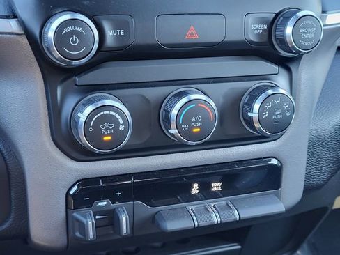 Certified 2024 RAM 2500 Big Horn w/ Bed Utility Group AWD/4WD image 15