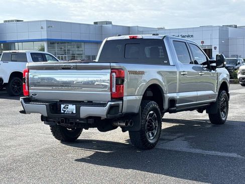 Used 2024 Ford F350 Platinum w/ Tremor Off-Road Package AWD/4WD image 25
