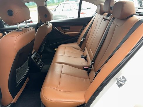 Used 2014 BMW 335i Sedan image 19