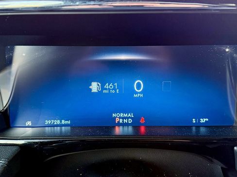 Used 2023 Lincoln Navigator Reserve image 19