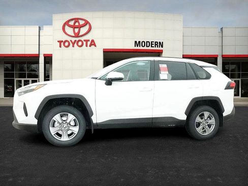 New 2025 Toyota RAV4 XLE image 8