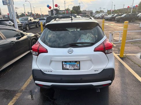 Used 2020 Nissan Kicks SR w/ SR Premium Package FWD image 5