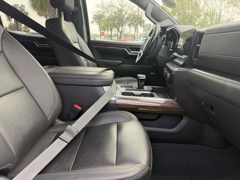 Used 2023 Chevrolet Silverado 1500 LT Trail Boss w/ LT Trail Boss Premium Package image 11