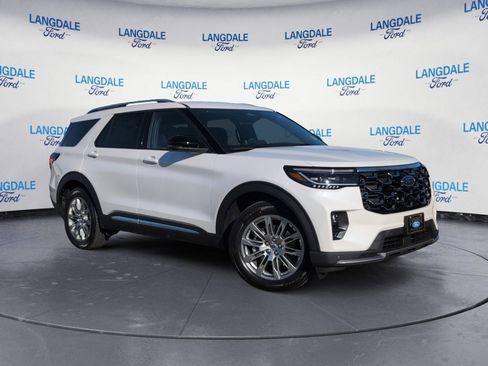 New 2026 Ford Explorer Platinum image 2