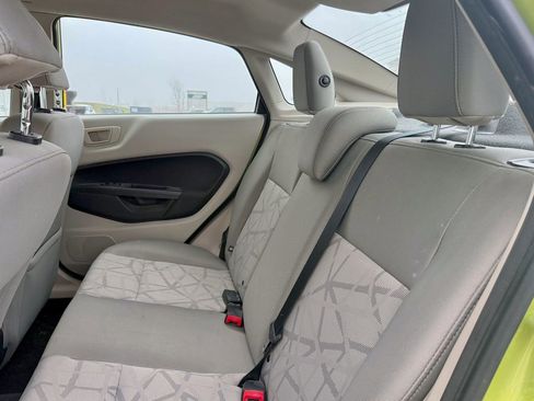 Used 2013 Ford Fiesta SE image 11