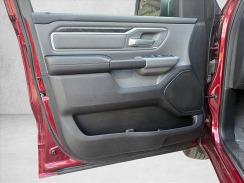 Used 2022 RAM 1500 Big Horn AWD/4WD image 17